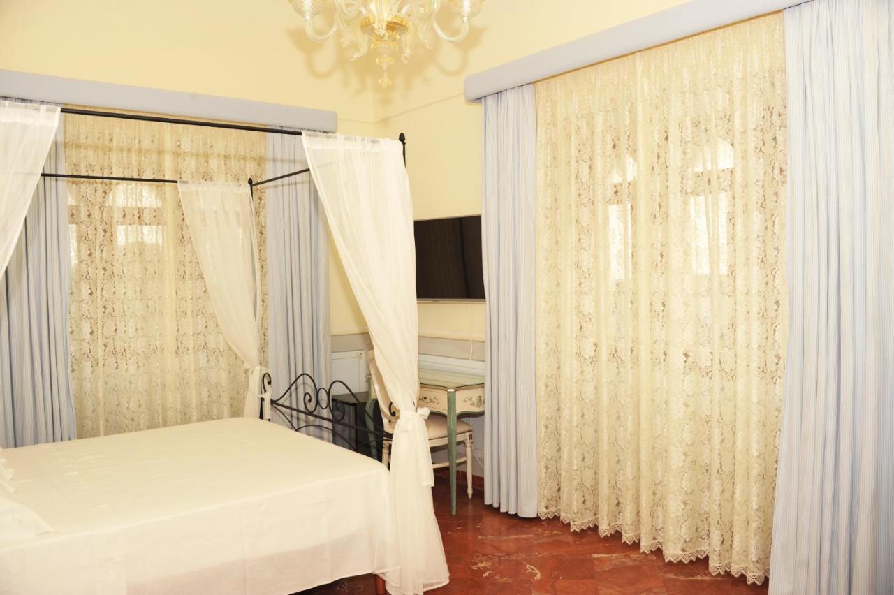 Le Scuderie Di Villa Ravenna Sannicola Zewnętrze zdjęcie